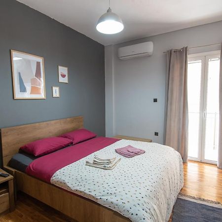 Appartamento Blue Tourmaline Downtown Flat Kalamata Esterno foto