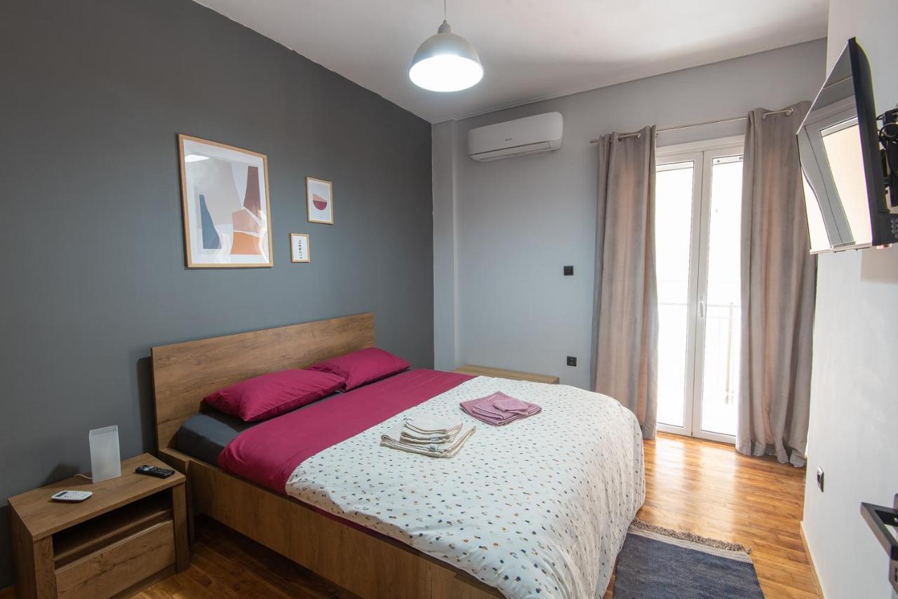 Appartamento Blue Tourmaline Downtown Flat Kalamata Esterno foto